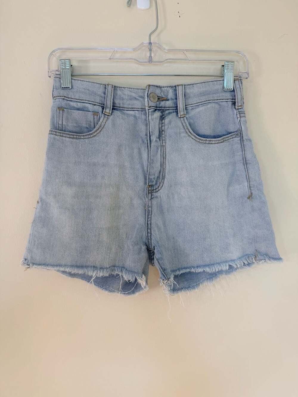Pilcro Women's Light Wash High-Rise Raw Hem Denim Shorts, Size 25